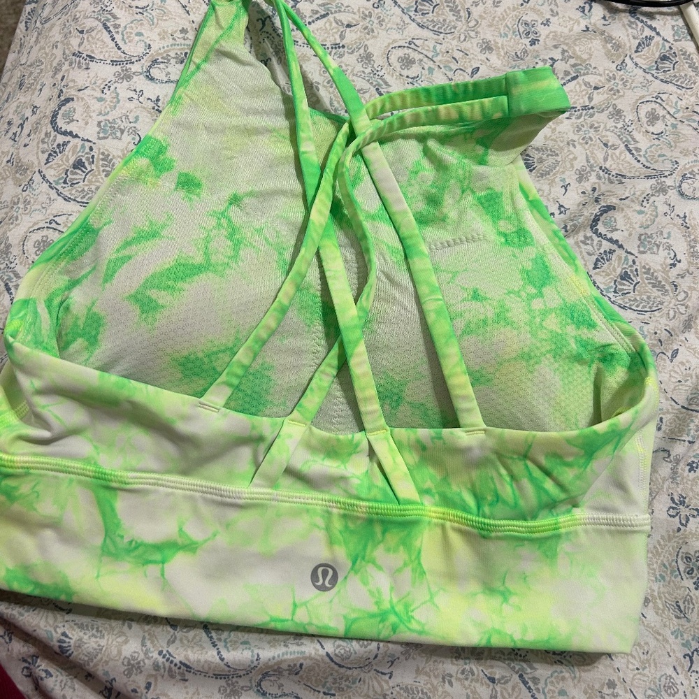 Lululemon sports bra/long lined tank top